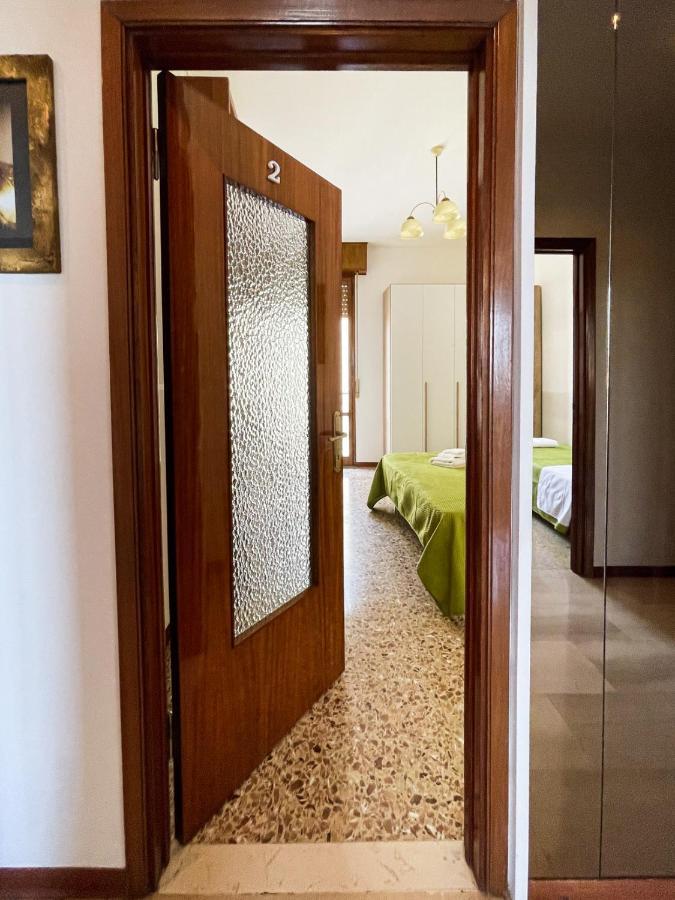 Casa Gramsci - Affitti Brevi Italia Hotel Modena Bagian luar foto