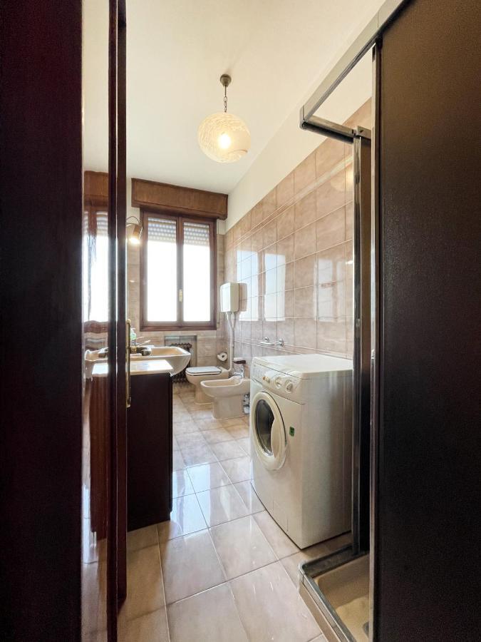 Casa Gramsci - Affitti Brevi Italia Hotel Modena Bagian luar foto