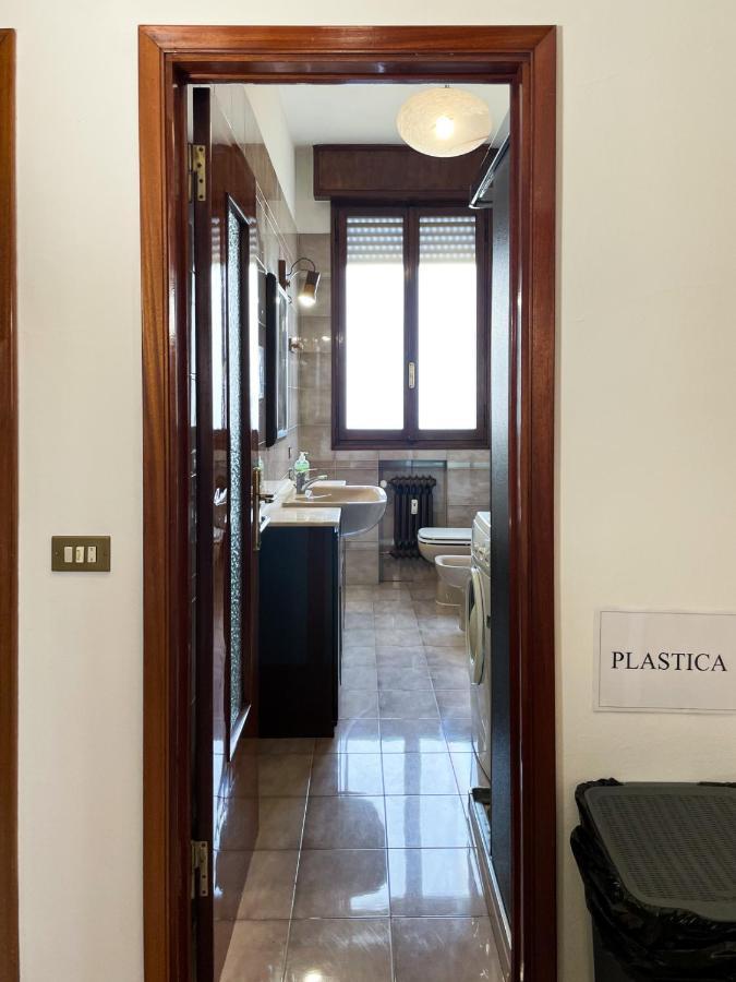 Casa Gramsci - Affitti Brevi Italia Hotel Modena Bagian luar foto